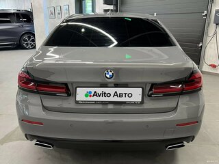 2022 BMW 5 серии 520i VII (G30/G31/G38) Рестайлинг, серый, 4900000 рублей, вид 5