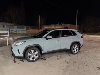 2020 Toyota RAV4 V (XA50), зелёный, 3000000 рублей, вид 5