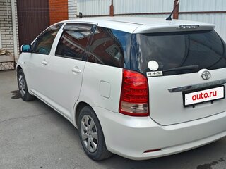2005 Toyota Wish I, белый, 950000 рублей, вид 4