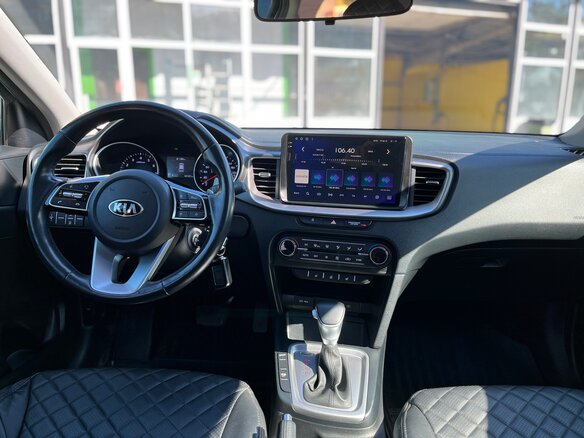 2021 Kia XCeed I, белый, 2150000 рублей - вид 9