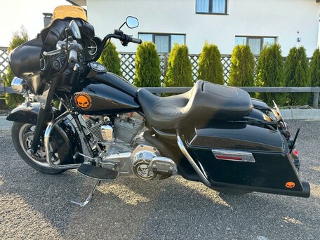 2007 Harley-Davidson Electra Glide, чёрный, 595000 рублей, вид 3