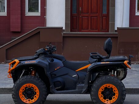 2025 BRP Can-Am Outlander Max XT-P 1000R, чёрный, 1850000 рублей, вид 3