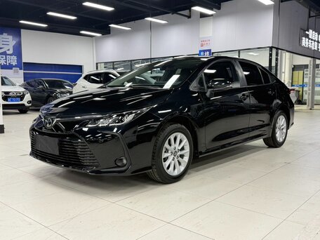2022 Toyota Corolla XII (E210), чёрный, 1600000 рублей, вид 1