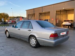 1995 Mercedes-Benz S-Класс 350 III (W140) Рестайлинг, серебристый, 650000 рублей, вид 2