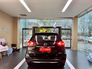 2025 Nissan X-Trail III Рестайлинг 2, чёрный, 2190000 рублей, вид 5