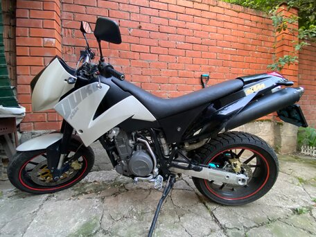 2004 KTM 640 Duke, белый, 300000 рублей, вид 5