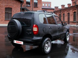 2005 Chevrolet Niva I, чёрный, 320000 рублей, вид 4
