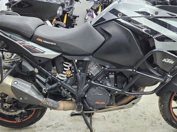 2017 KTM 1290 Super Adventure S, серый, 1250000 рублей - вид 14