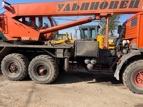 2010 КамАЗ 43118, 2500000 рублей, вид 2