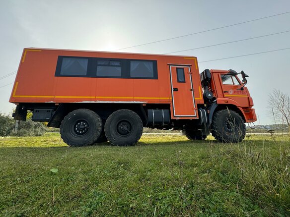 2021 КамАЗ 43118, оранжевый, 6500000 рублей - вид 4