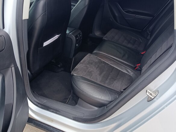2010 Volkswagen Passat B6, серебристый, 1300000 рублей - вид 10