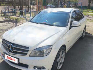 2008 Mercedes-Benz C-Класс 230 III (W204), белый, 1350000 рублей, вид 1