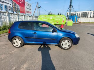 2005 Volkswagen Golf V, синий, 235000 рублей, вид 4