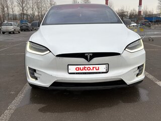 2017 Tesla Model X 100D I, белый, 2999999 рублей, вид 3