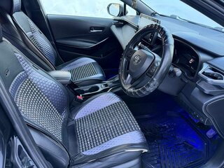 2020 Toyota Corolla XII (E210), чёрный, 2300000 рублей, вид 5