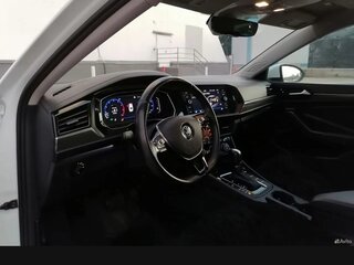 2019 Volkswagen Jetta 6-speed VII, белый, 1650000 рублей, вид 3