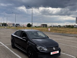 2019 Volkswagen Polo V Рестайлинг, чёрный, 1470000 рублей, вид 4