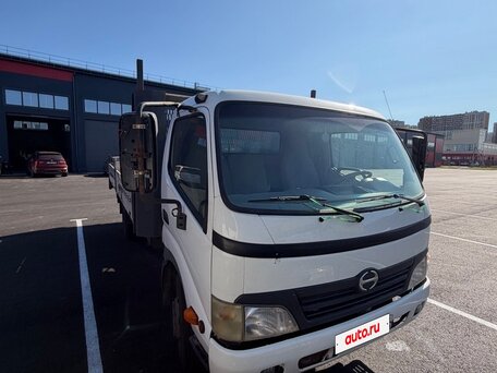 2011 Hino Series 300 (Dutro), белый, 1120000 рублей, вид 2
