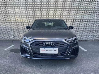 2022 Audi A3 35 TFSI Long IV (8Y), серебристый, 1650000 рублей, вид 2