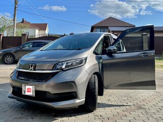 2020 Honda Freed+ II Рестайлинг, серый, 1999000 рублей, вид 1