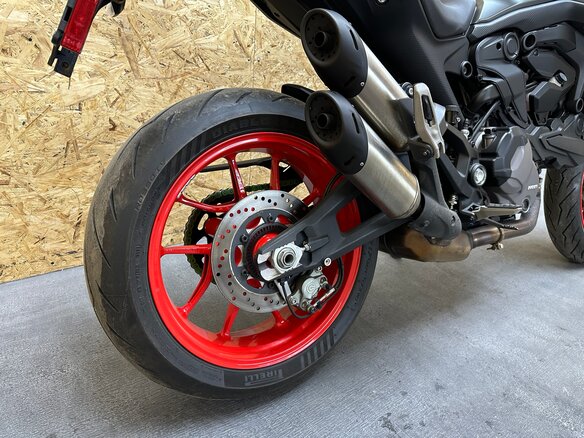 2022 Ducati Monster 937, зелёный, 1070000 рублей - вид 12