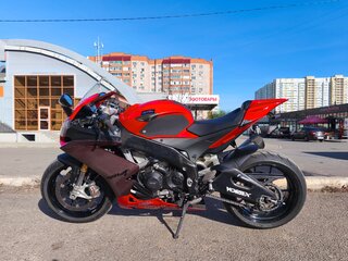 Aprilia RSV4