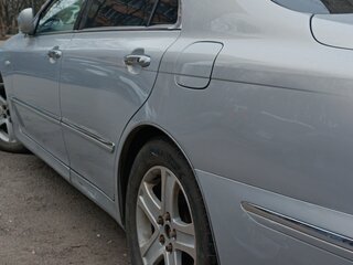 2005 Toyota Crown Majesta IV (S180), серебристый, 700000 рублей, вид 4