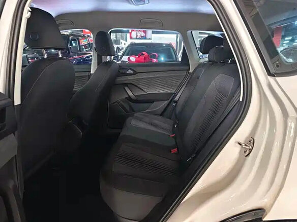 2021 Volkswagen Tharu I, белый, 1550000 рублей - вид 14