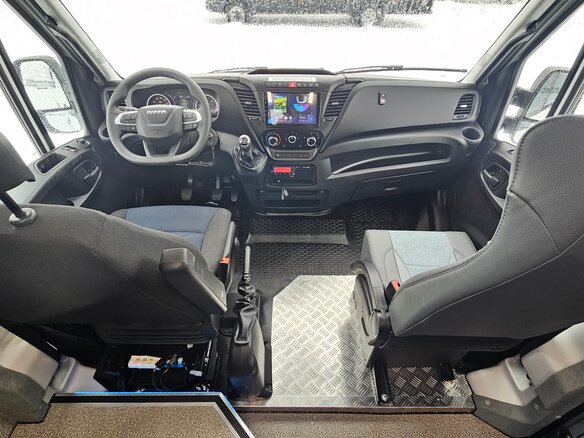 2025 Iveco Daily, синий, 12500000 рублей - вид 24