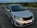 2014 Kia Rio III, серебристый, 555000 рублей - вид 1