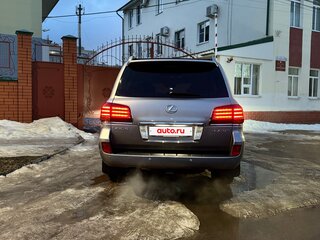 2011 Lexus LX 570 III, серебристый, 3200000 рублей, вид 3