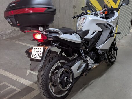 2013 BMW F 800 GT, белый, 620000 рублей, вид 3