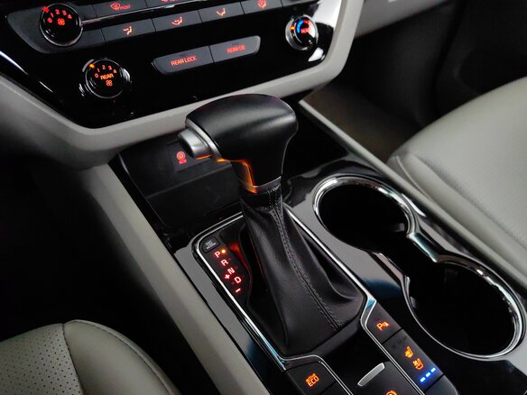 2019 Kia Carnival III, чёрный - вид 19