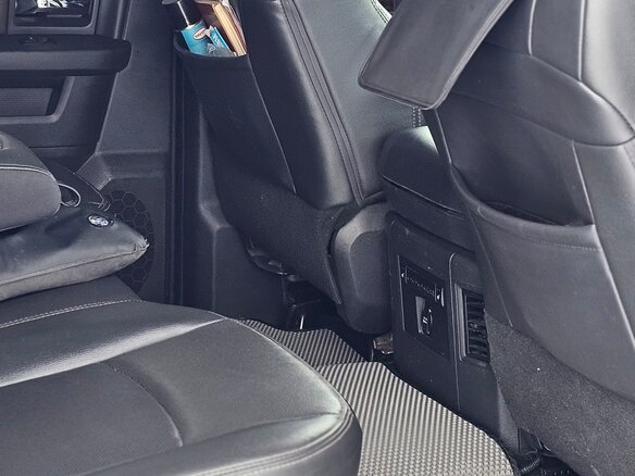 2012 Dodge RAM IV (DS/DJ), чёрный, 4000000 рублей - вид 12