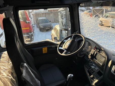 2025 Sinotruk Sitrak C7H, белый, 14000000 рублей, вид 4