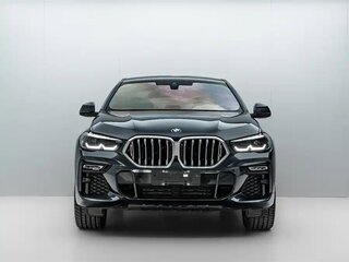 2021 BMW X6 30i III (G06), серебристый, 6169000 рублей, вид 2