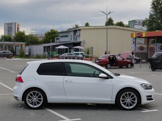 2013 Volkswagen Golf VII, белый, 801010 рублей, вид 4