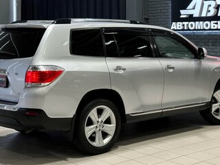2012 Toyota Highlander II (XU40) Рестайлинг, серебристый, 2097000 рублей, вид 5