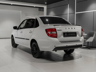 2024 Lada (ВАЗ) Granta I Рестайлинг, белый, 640000 рублей, вид 4