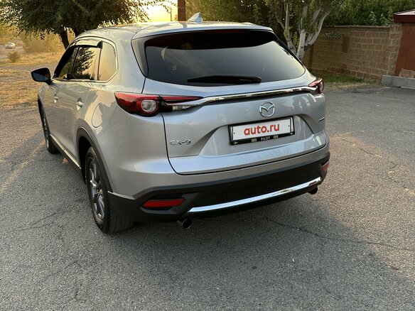 2020 Mazda CX-9 II, серебристый, 3000000 рублей - вид 2