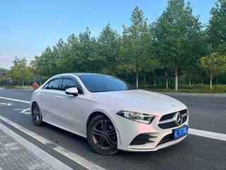 2023 Mercedes-Benz A-Класс 180 Long IV (W177) Рестайлинг, белый, 1540000 рублей, вид 1