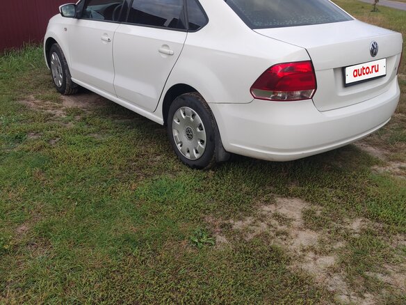 2013 Volkswagen Polo V, белый - вид 1