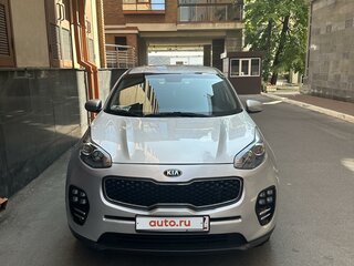 2018 Kia Sportage IV Рестайлинг, серебристый, 2400000 рублей, вид 1