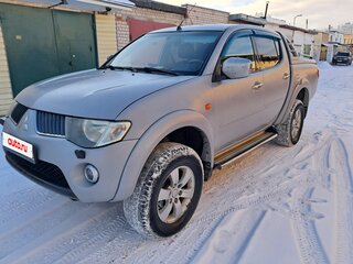 2008 Mitsubishi L200 IV, серебристый, 1250000 рублей, вид 1