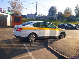 2020 Skoda Octavia III (A7) Рестайлинг, белый, 1200000 рублей, вид 5