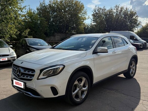 2019 Mercedes-Benz GLA 200 I (X156) Рестайлинг, белый, 2200000 рублей