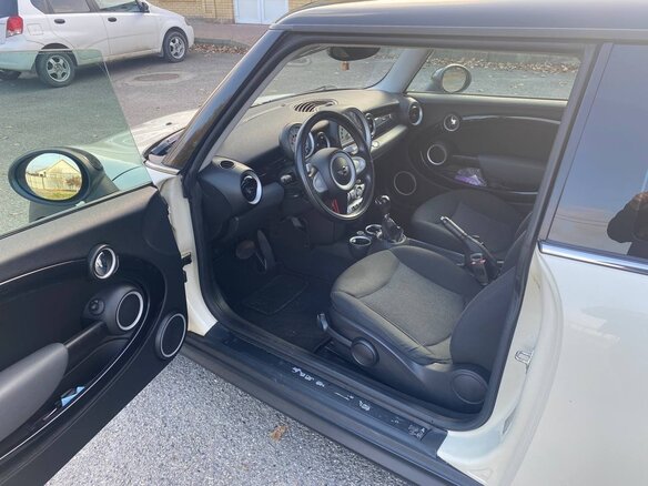 2008 Mini Hatch One II (R56), белый, 700000 рублей - вид 8