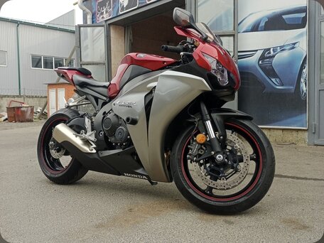 2008 Honda CBR 1000 RR/RA Fireblade, красный, 950000 рублей, вид 1