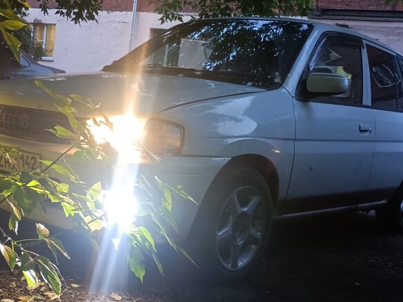 2001 Mazda Demio I (DW), белый, 120000 рублей - вид 20