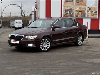 2012 Skoda Superb II, красный, 850000 рублей, вид 1